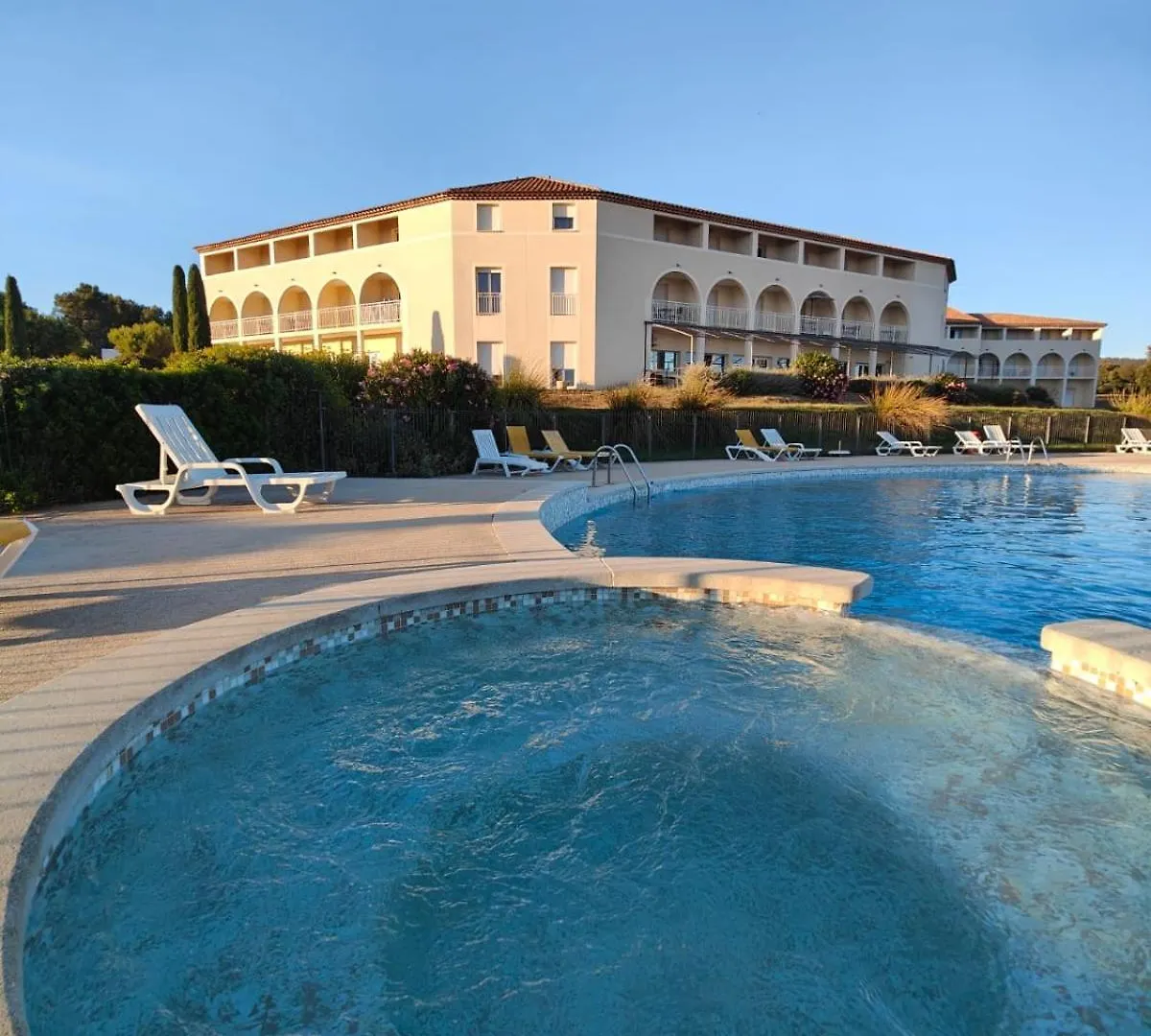 아파트호텔 Le Manon Residence Hotel 씨니으 프랑스